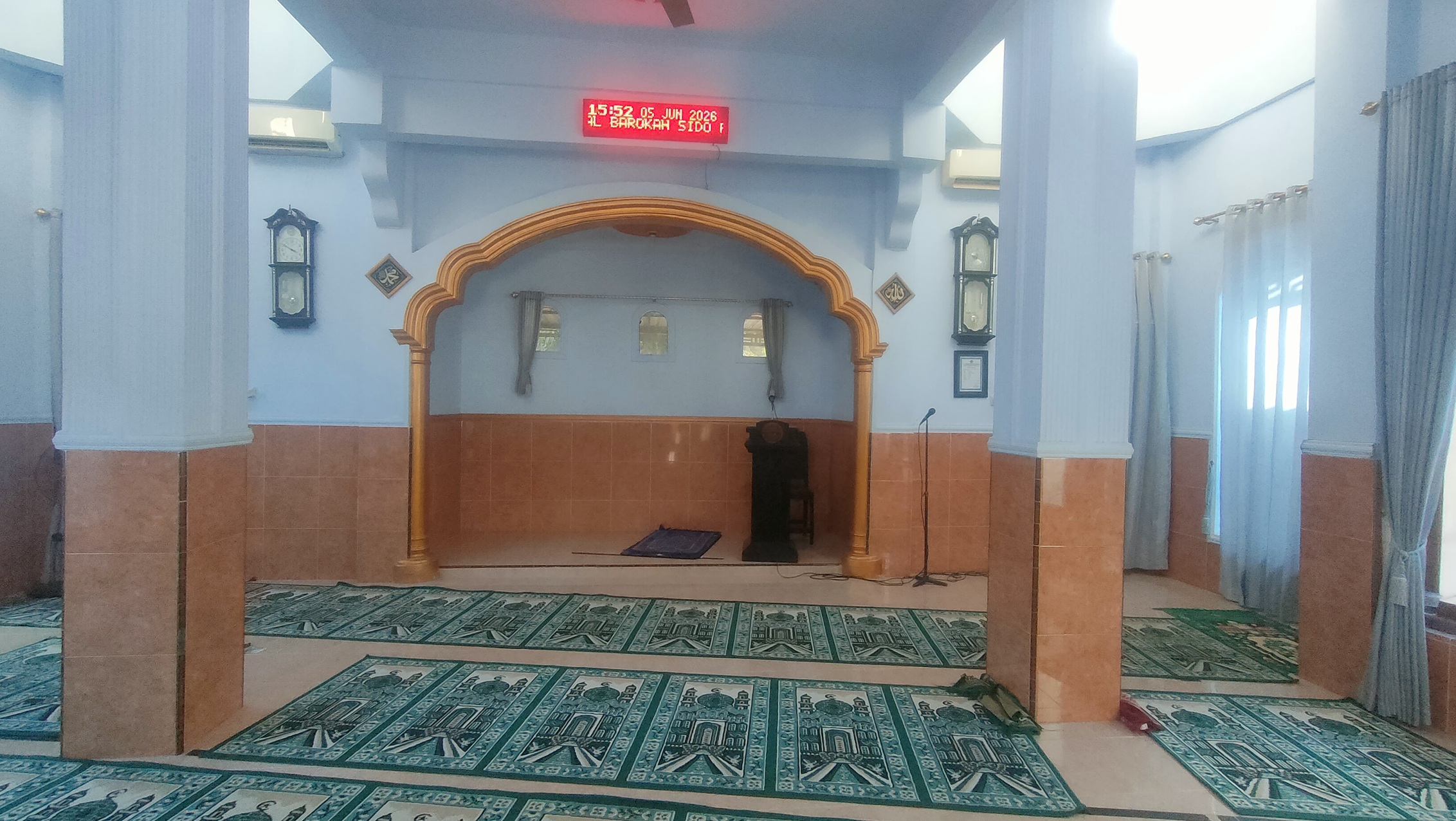 Foto Dalam Masjid (Mimbar/Mihrab) — AL BAROKAH, Buluagung, Siliragung