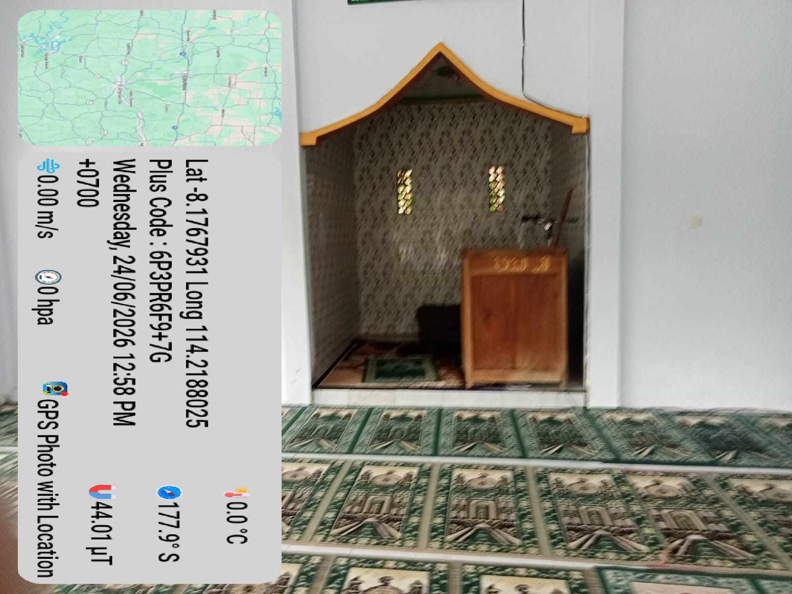 Foto Dalam Masjid (Mimbar/Mihrab) — Nurul Hidayah, Kluncing, Licin