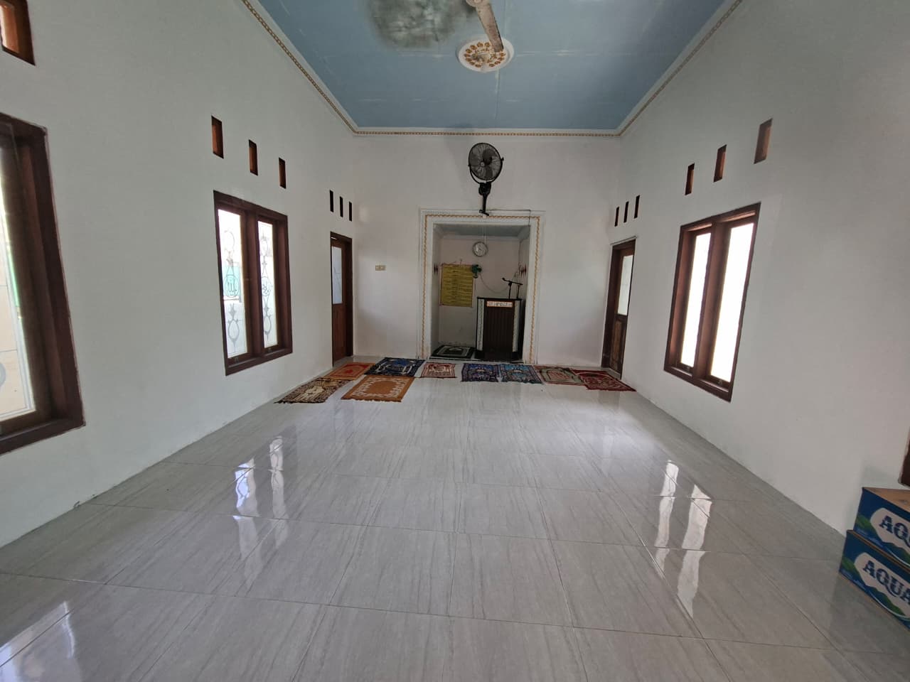 Foto Dalam Masjid (Mimbar/Mihrab) — RAUDLATUTH THOLIBIN, Blambangan, Muncar