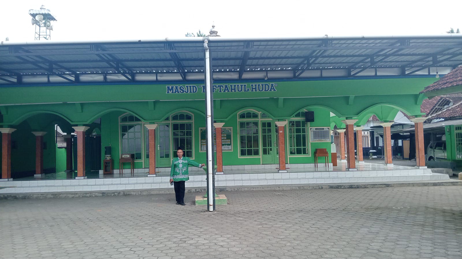 Foto Depan Masjid & Papan Nama — Miftahul Huda, Sukorejo, Bangorejo