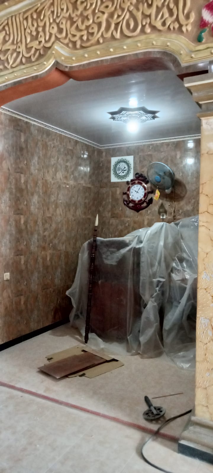 Foto Dalam Masjid (Mimbar/Mihrab) — AL HIDAYAH, Seneporejo, Siliragung