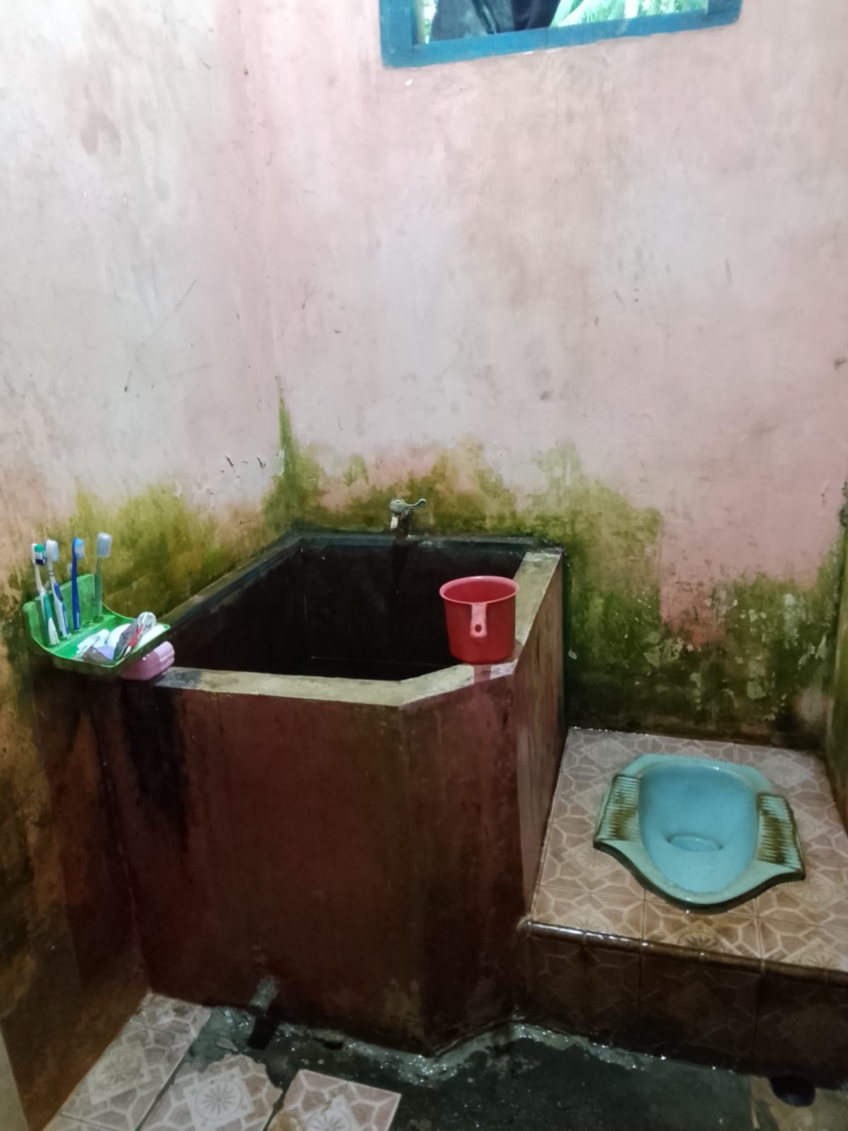 Foto Kamar Mandi/WC — DARUL ISHLAH, Barurejo, Siliragung