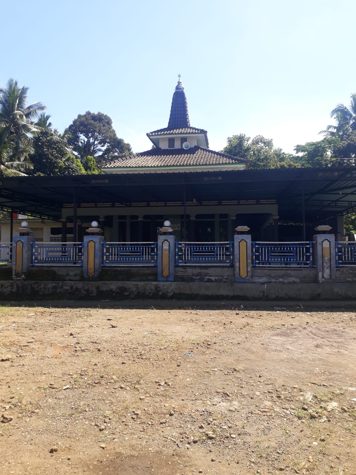 Foto Depan Masjid & Papan Nama — BAITUS SALAM, Grogol, Giri