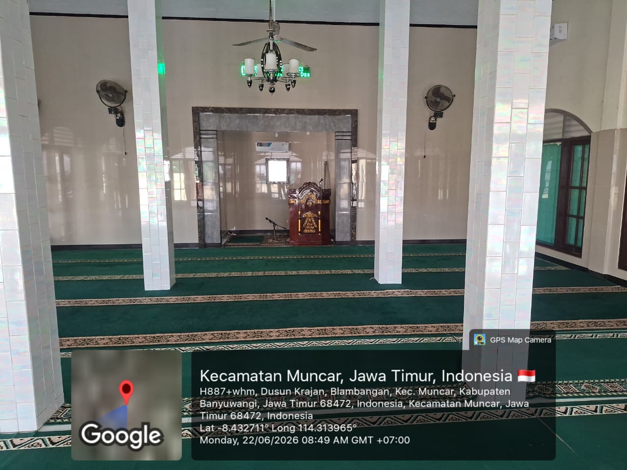 Foto Dalam Masjid (Mimbar/Mihrab) — HIDAYATUL HUSEN, Blambangan, Muncar