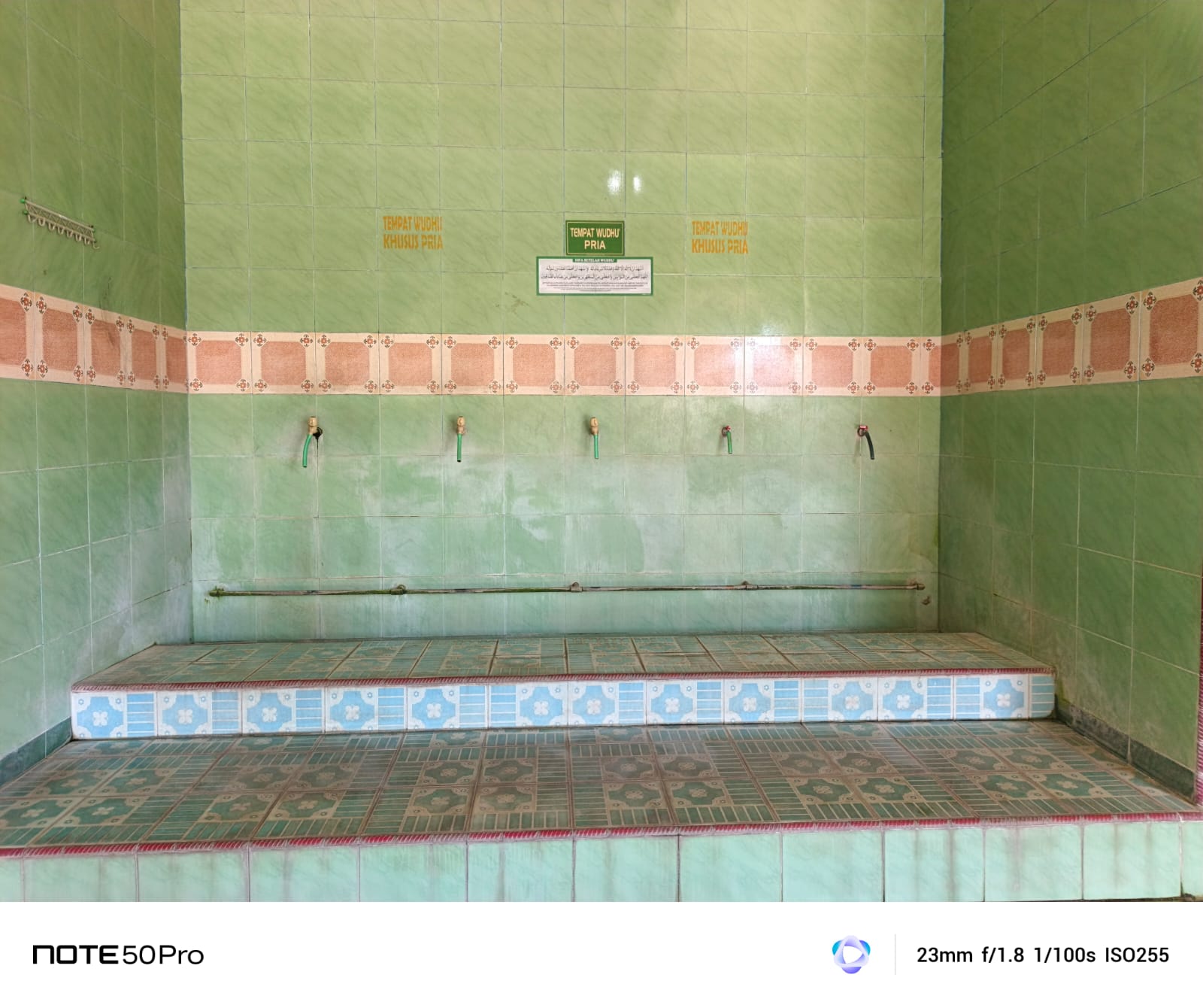 Foto Tempat Wudhu — BAITUL JABBAR, Tampo, Cluring