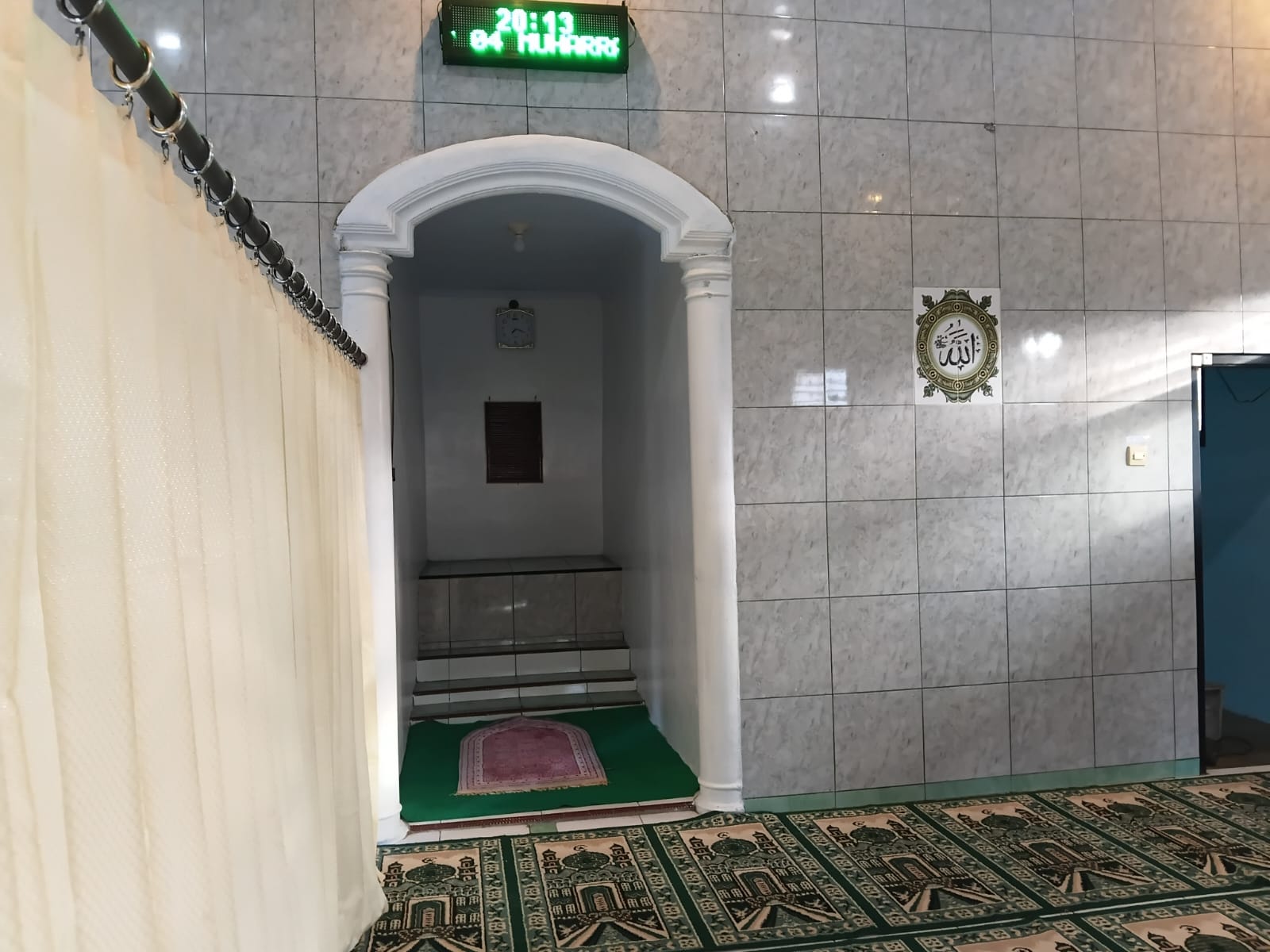 Foto Dalam Masjid (Mimbar/Mihrab) — NURUL HUDA, Barurejo, Siliragung
