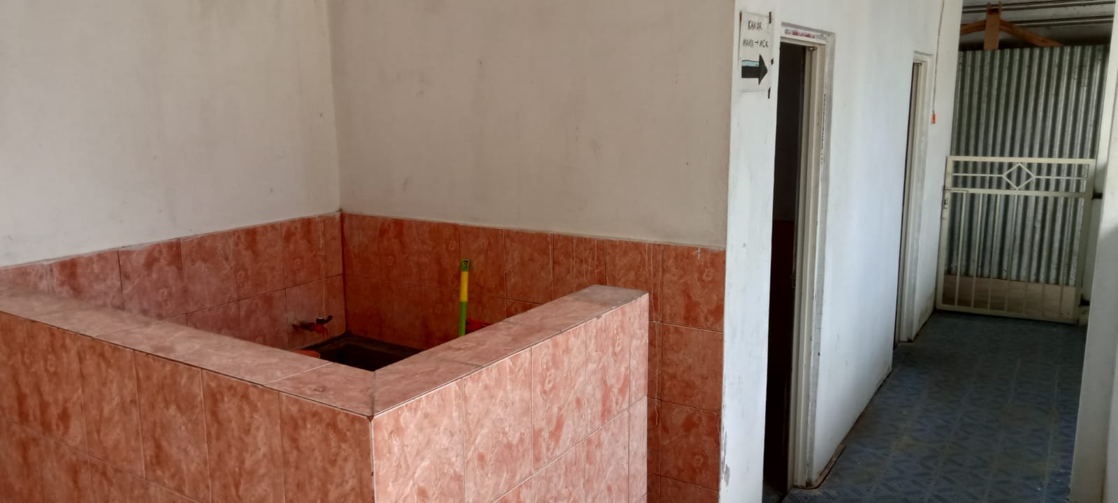 Foto Kamar Mandi/WC — AL HIDAYAH, Seneporejo, Siliragung