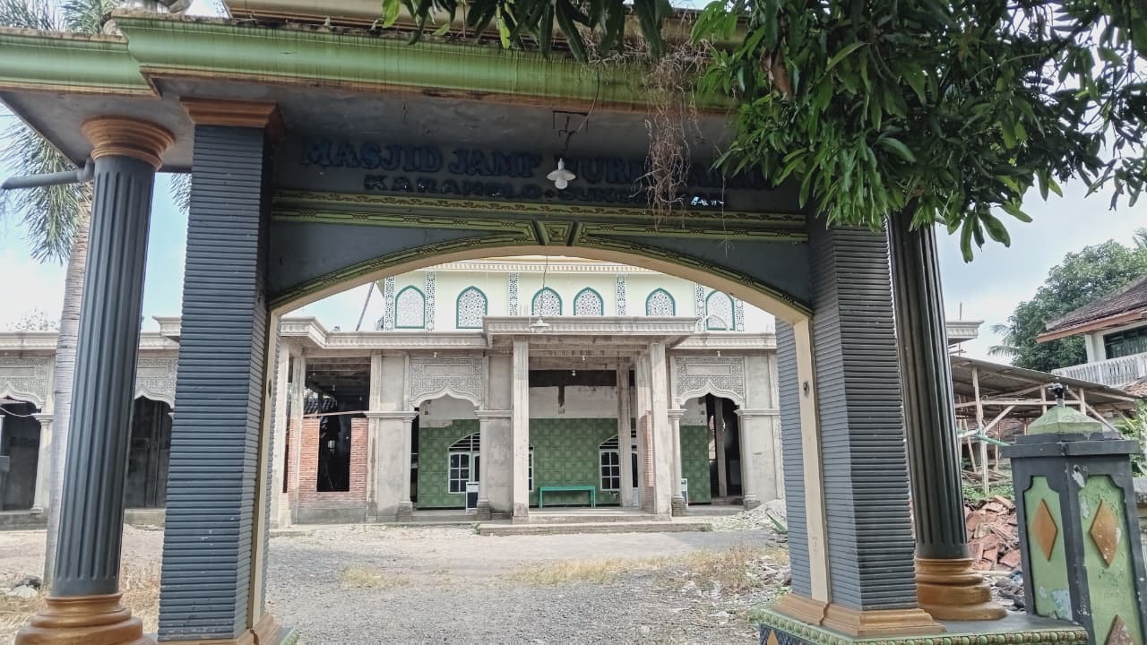 Foto Depan Masjid & Papan Nama — NURIL FALACH, Sukonatar, Srono