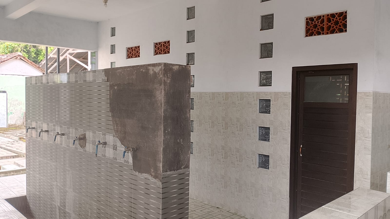 Foto Tempat Wudhu — BAITUL MU'MININ, Jambesari, Giri