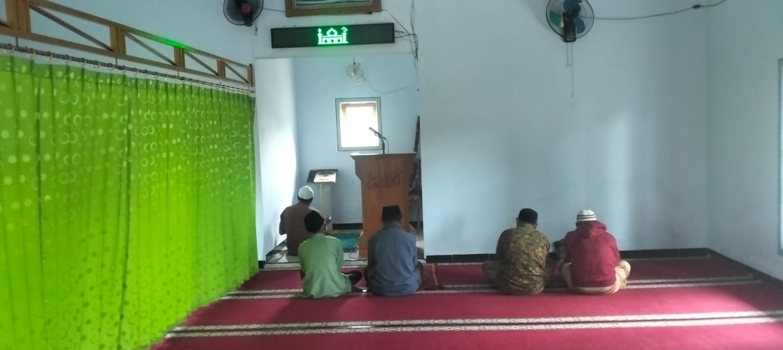 Foto Dalam Masjid (Mimbar/Mihrab) — Al Aqsho, Temuasri, Sempu