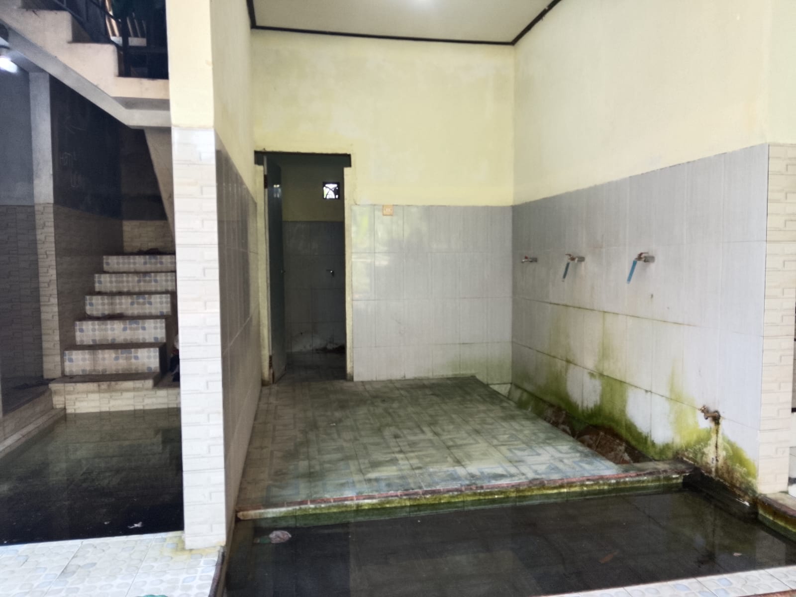 Foto Tempat Wudhu — AL-RIDLO, Barurejo, Siliragung