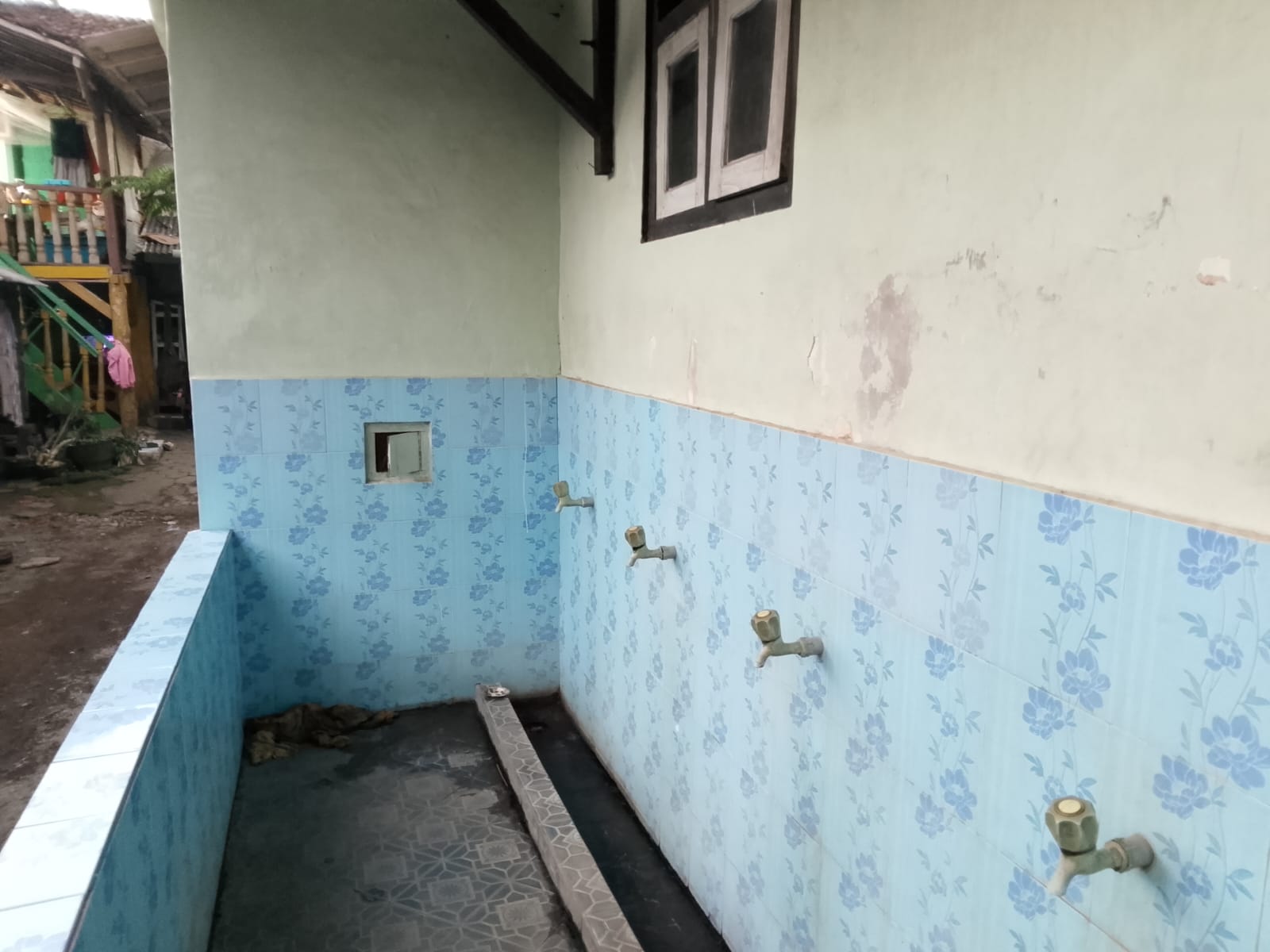 Foto Tempat Wudhu — AL HIDAYAH, Barurejo, Siliragung