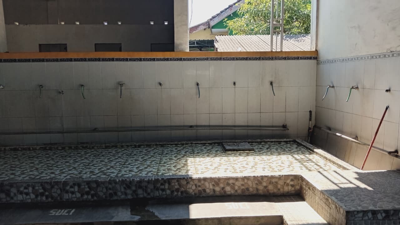 Foto Tempat Wudhu — Al-Munawaroh, Sukomaju, Srono
