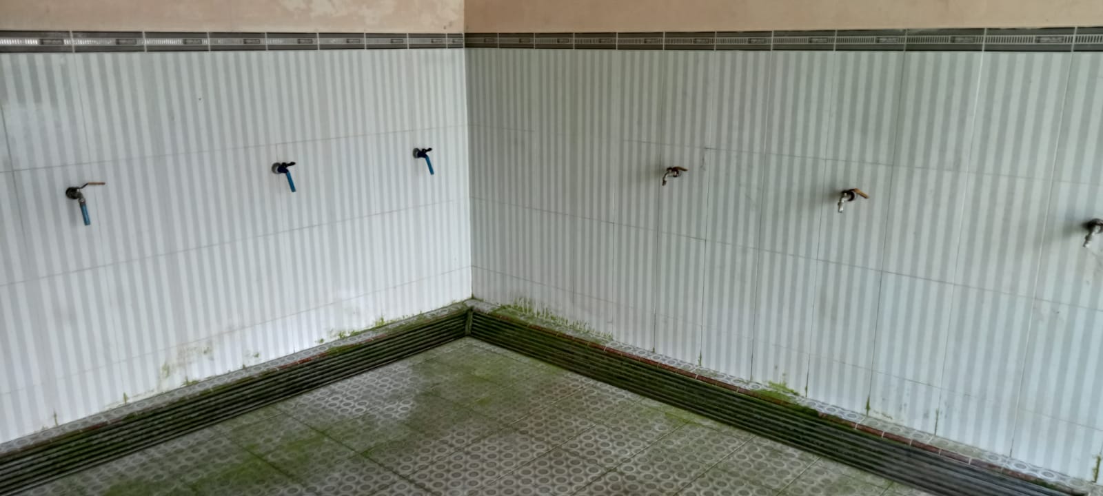 Foto Tempat Wudhu — BAITUN NA'IM, Seneporejo, Siliragung