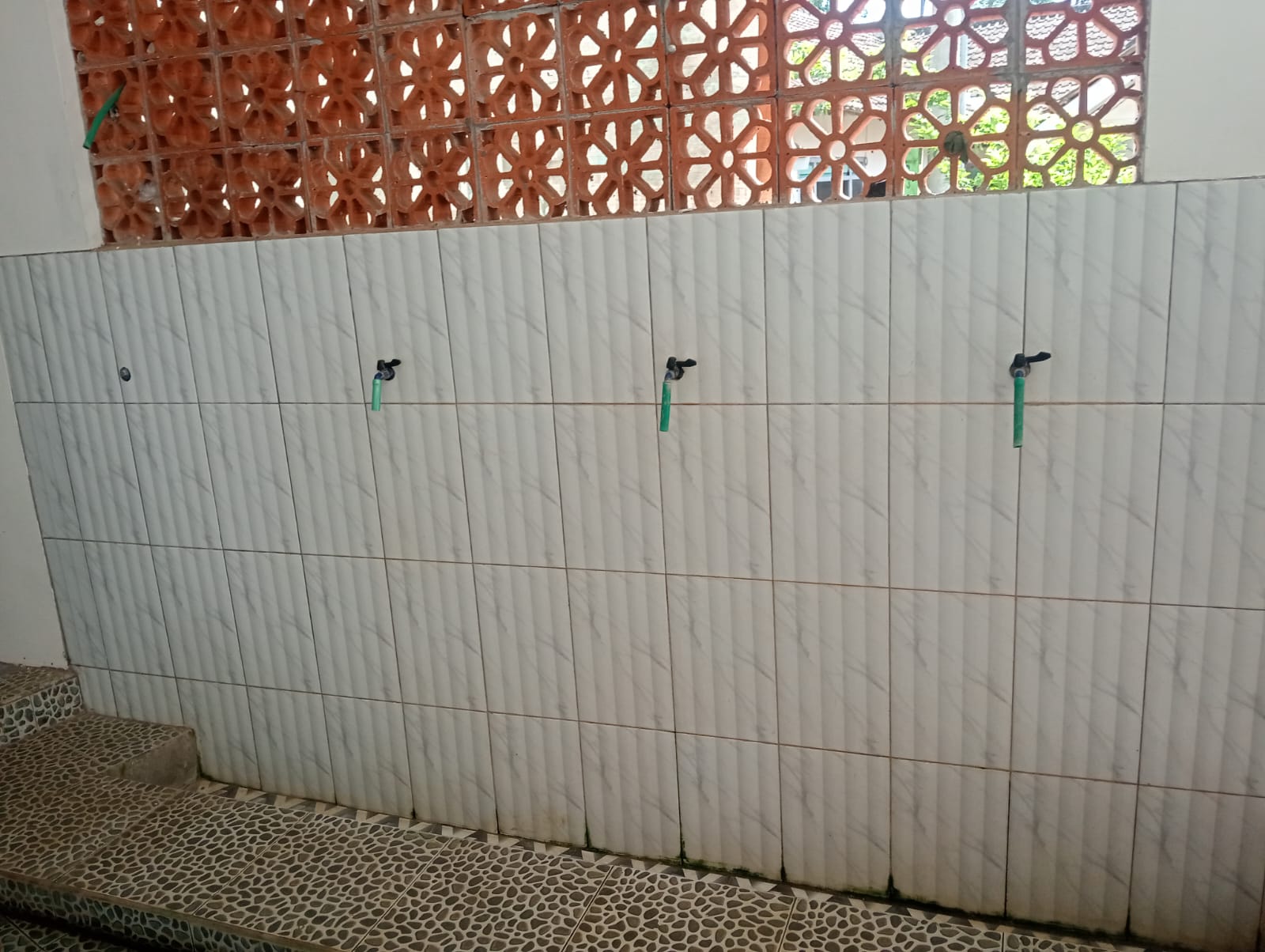 Foto Tempat Wudhu — Masjid Roudlotul Jannah, Kebonrejo, Kalibaru