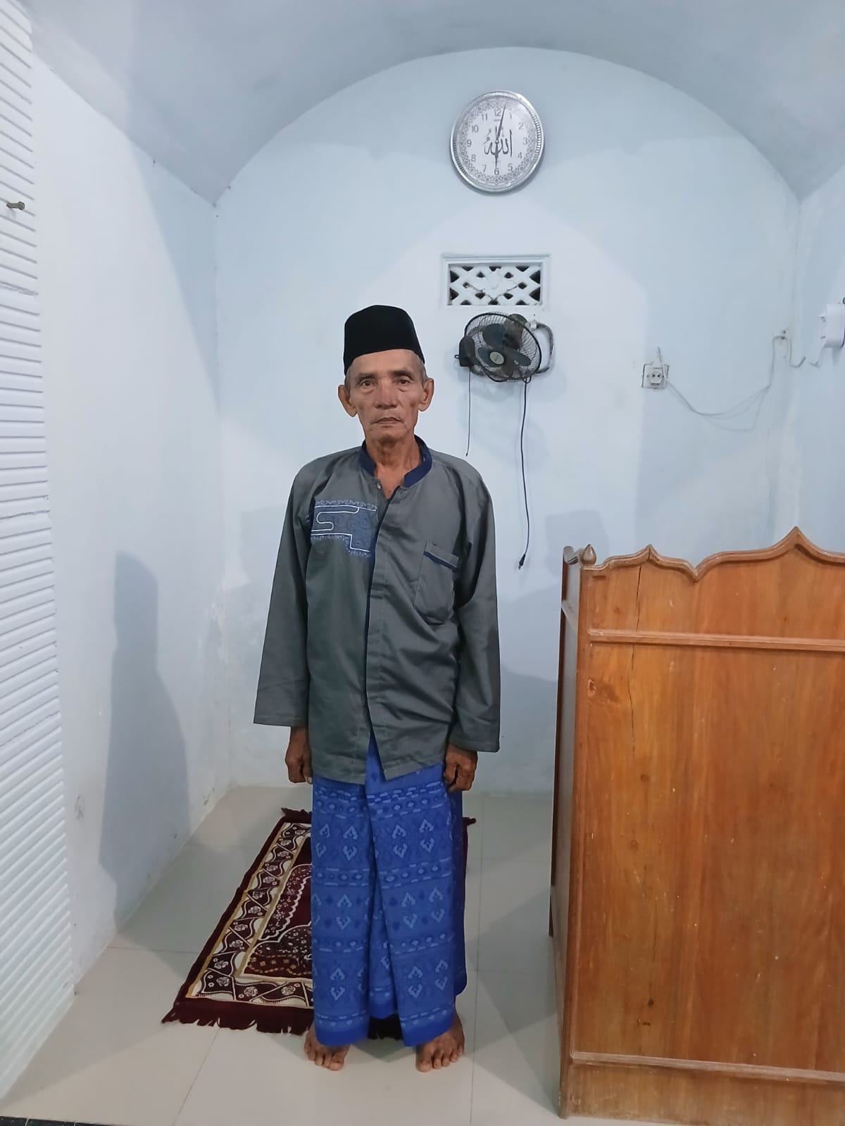 Foto Dalam Masjid (Mimbar/Mihrab) — Masjid AL HIKMAH, Kandangan, Pesanggaran