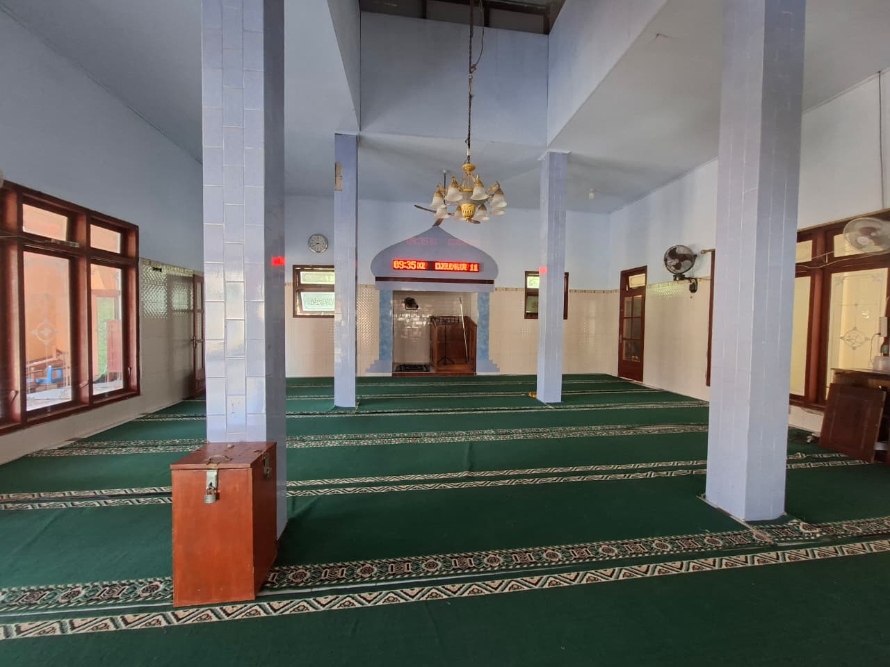 Foto Dalam Masjid (Mimbar/Mihrab) — NURUL HUDA, Kedungringin, Muncar