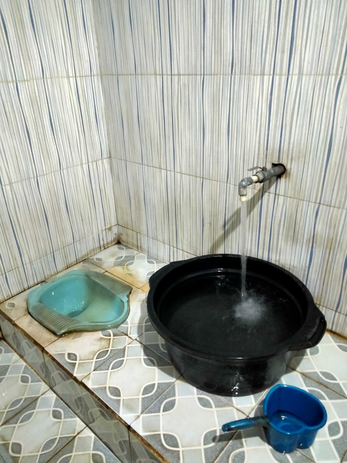 Foto Kamar Mandi/WC — AL GUFRON, Gambiran, Gambiran