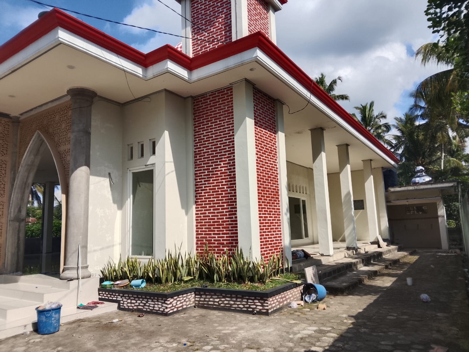 Foto Bangunan Lainnya — BAITUL MUTTAQIN, Barurejo, Siliragung