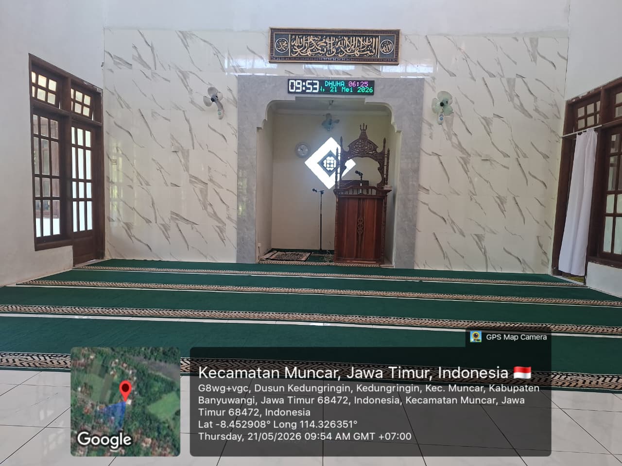 Foto Dalam Masjid (Mimbar/Mihrab) — AL-AQSO, Kedungringin, Muncar