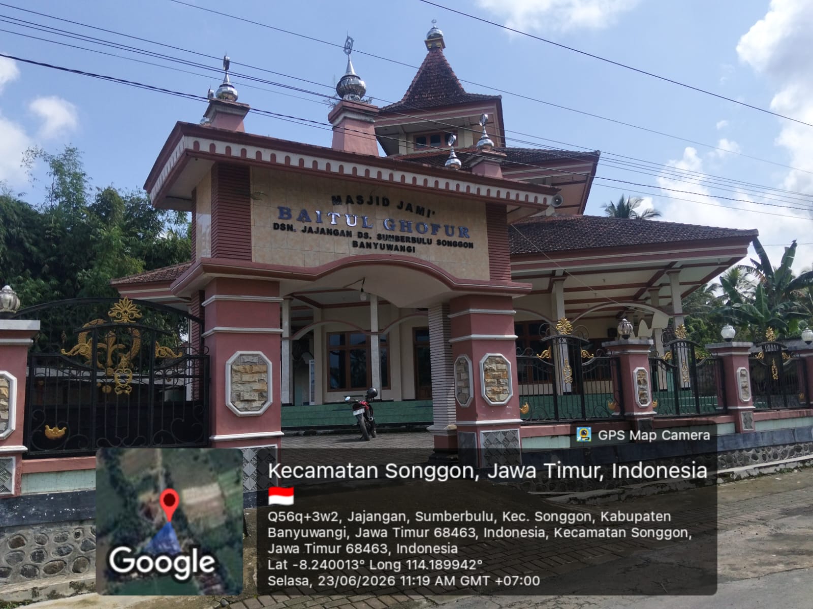 Foto Depan Masjid & Papan Nama — BAITUL GHOFUR, Sumberbulu, Songgon