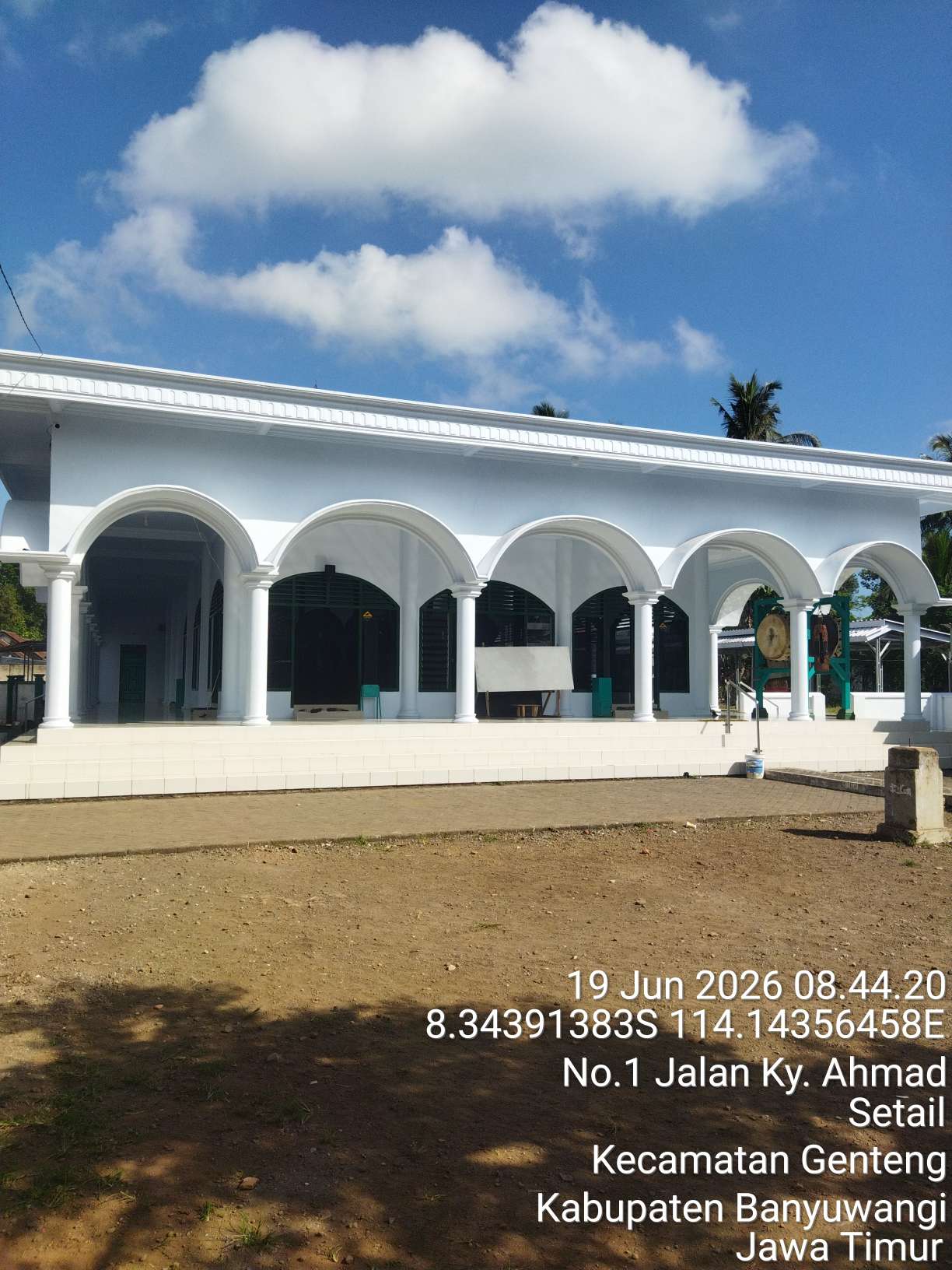 Foto Depan Masjid & Papan Nama — AL ASYRIYAH, Setail, Genteng