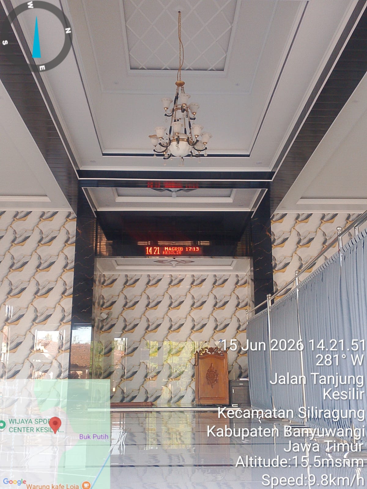 Foto Dalam Masjid (Mimbar/Mihrab) — BAITUSSALAM, Kesilir, Siliragung
