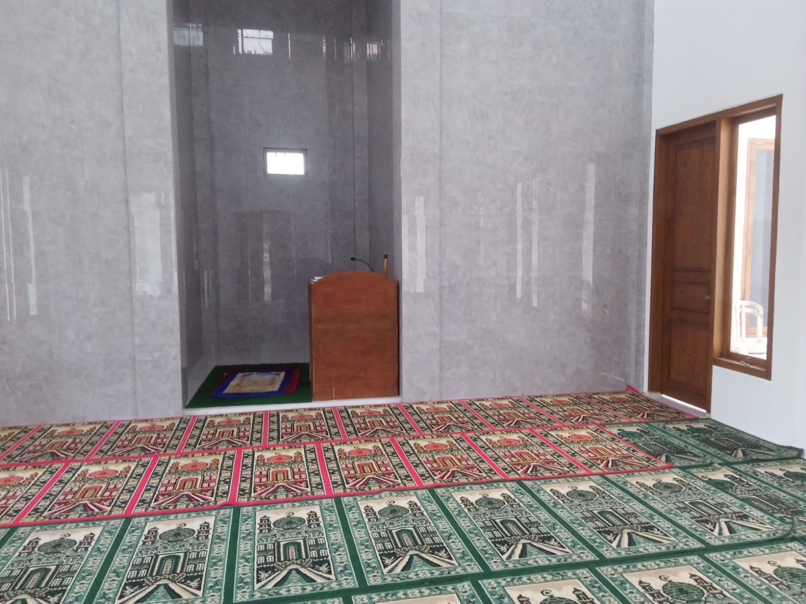 Foto Dalam Masjid (Mimbar/Mihrab) — AL FALAH, Kandangan, Pesanggaran