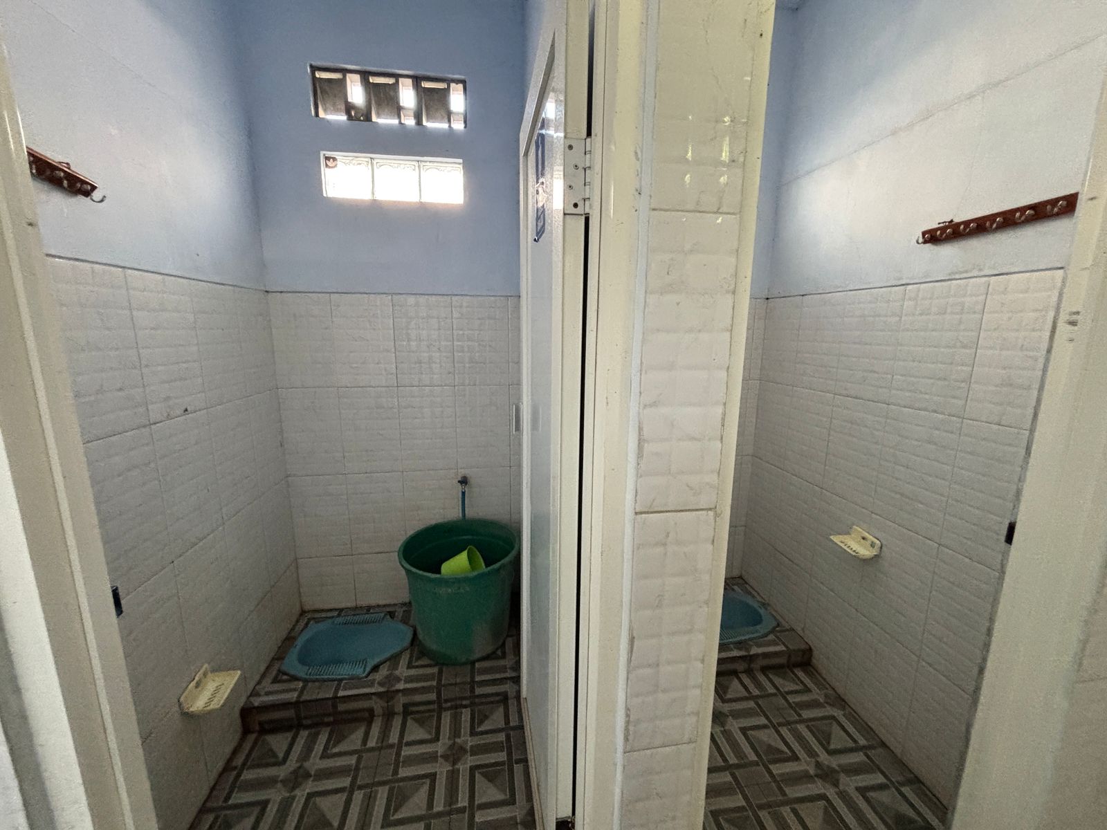 Foto Kamar Mandi/WC — Al - HAROMAIN, Kedaleman, Rogojampi