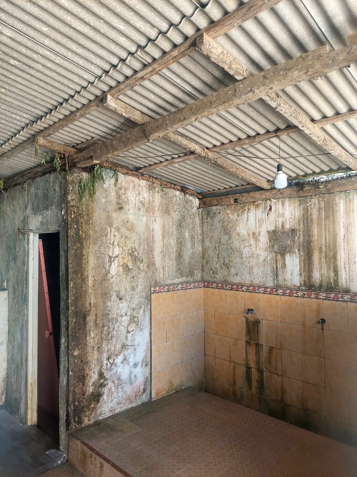 Foto Kamar Mandi/WC — Ussisa Alattaqwa, Kebondalem, Bangorejo
