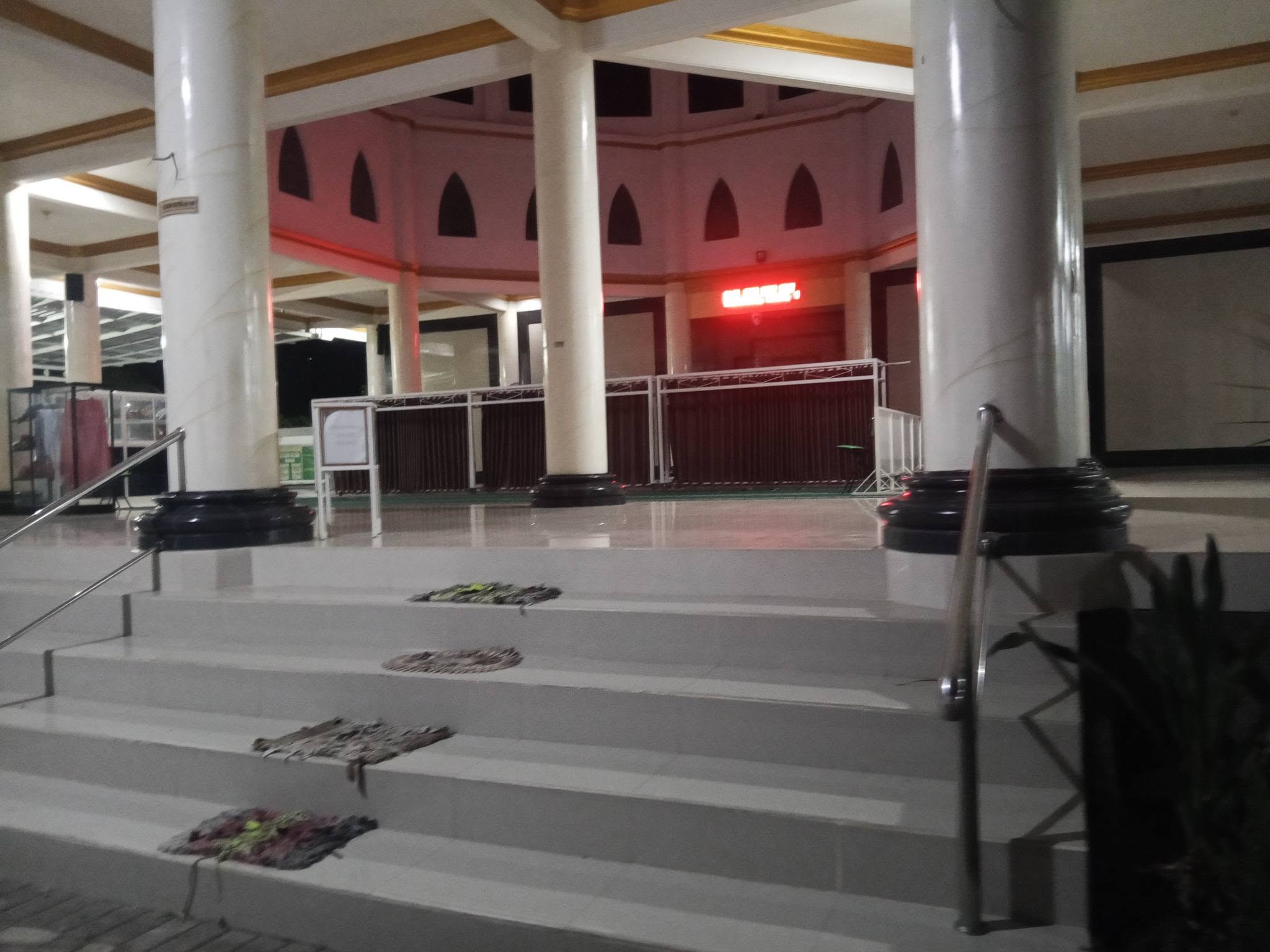 Foto Dalam Masjid (Mimbar/Mihrab) — MADANI, Yosomulyo, Gambiran