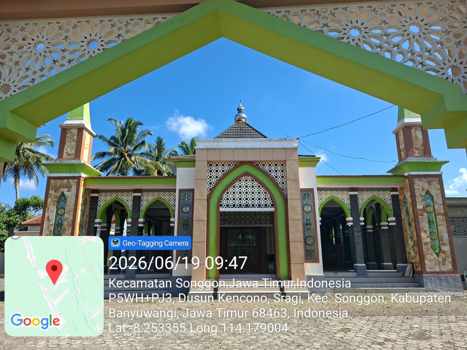 Foto Depan Masjid & Papan Nama — BAITUL HASANAH, Sragi, Songgon