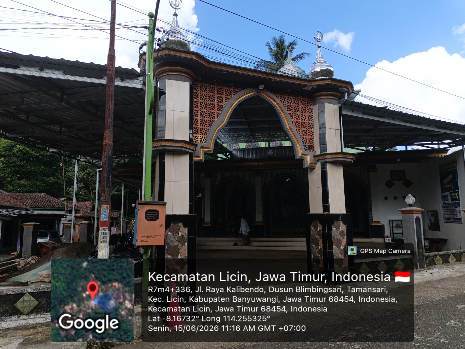 Foto Depan Masjid & Papan Nama — An Nur Muslimin, Tamansari, Licin