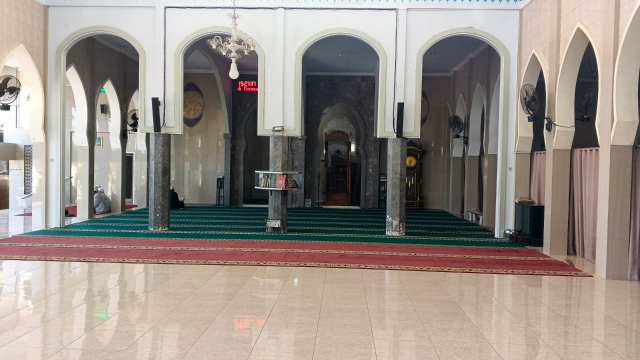 Foto Dalam Masjid (Mimbar/Mihrab) — DARUSSALAM, Sepanjang, Glenmore