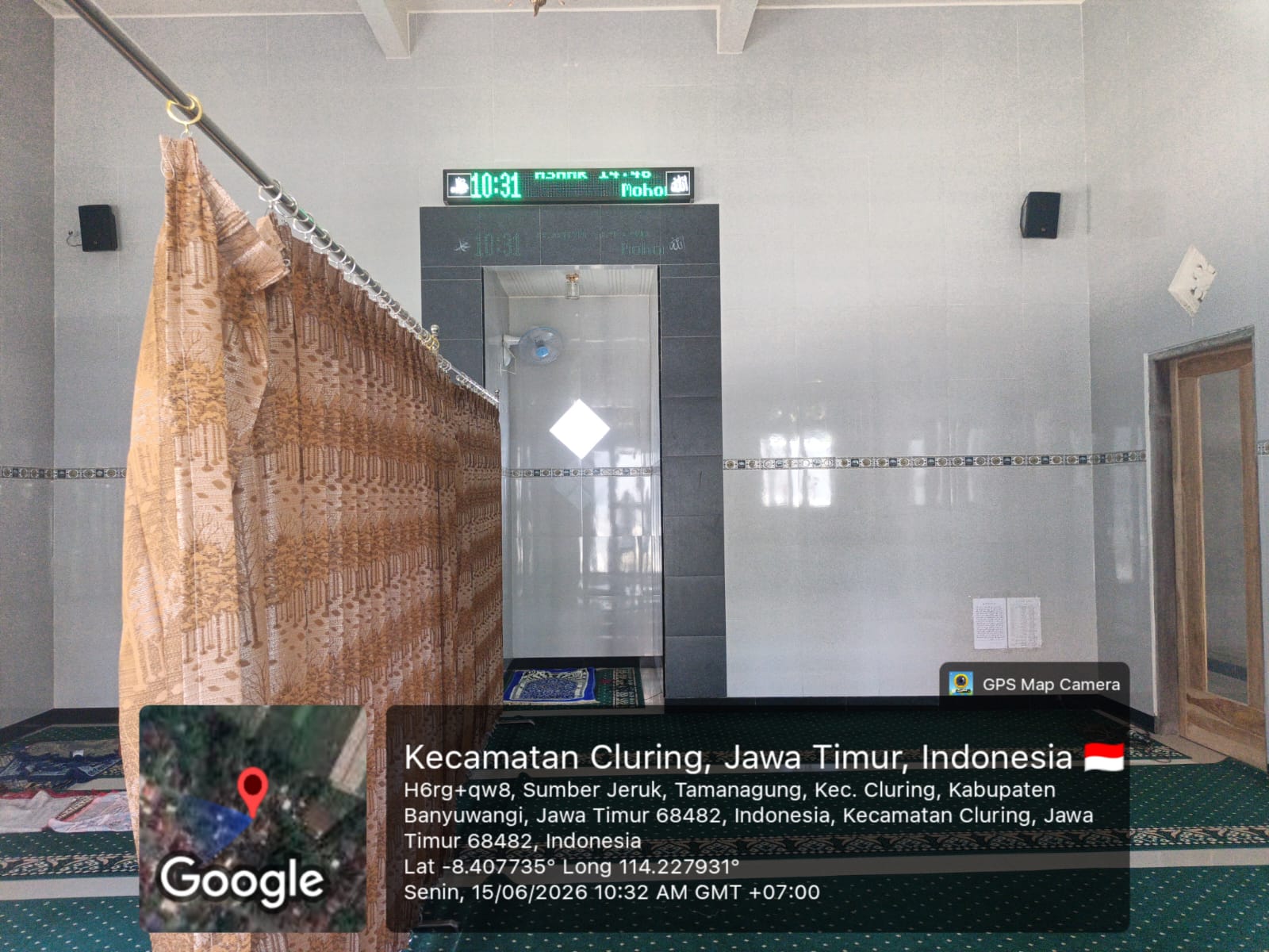 Foto Dalam Masjid (Mimbar/Mihrab) — MAMBAUL KHOIROT, Tamanagung, Cluring
