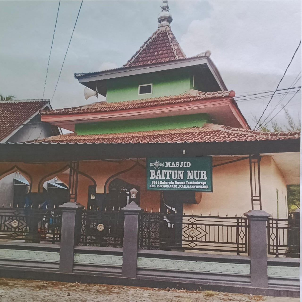 Foto Depan Masjid & Papan Nama — BAITUN NUR, Bulurejo, Purwoharjo