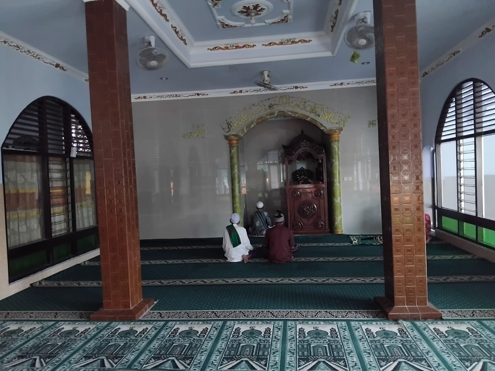 Foto Dalam Masjid (Mimbar/Mihrab) — BAITURRAHMAN, Pakistaji, Kabat