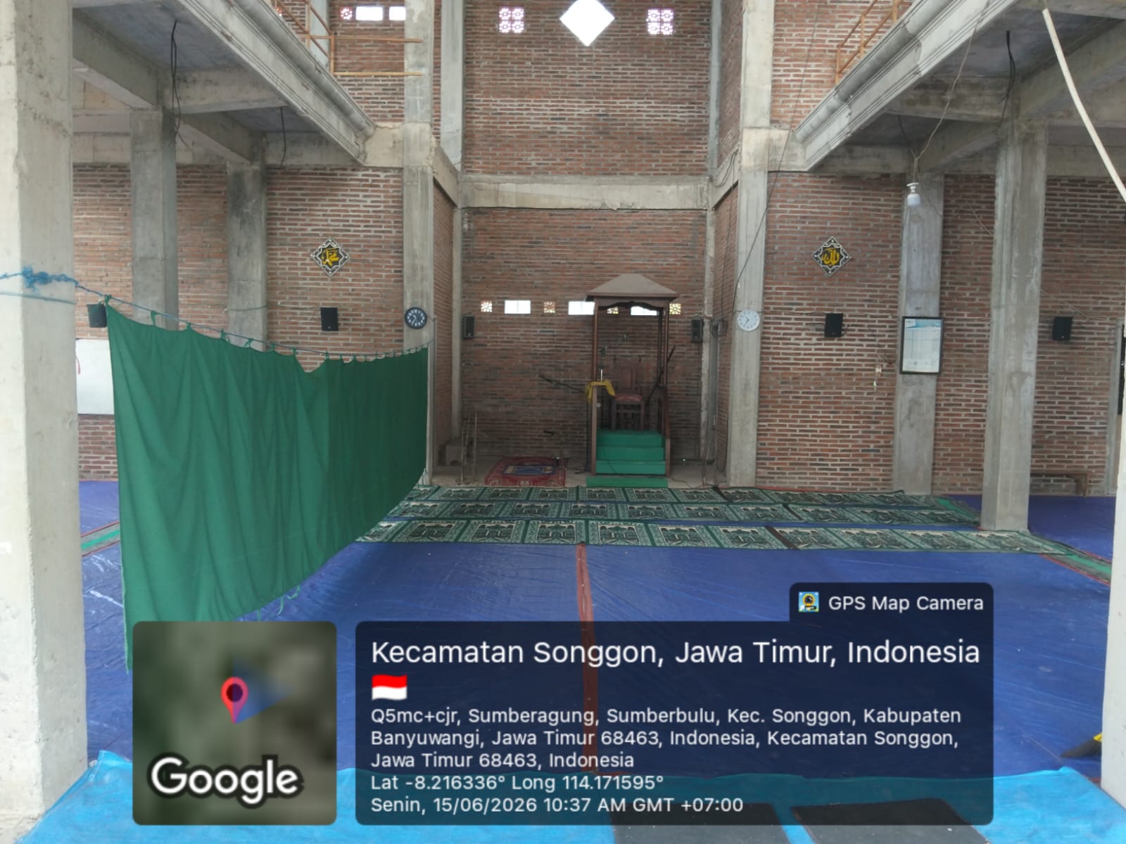 Foto Dalam Masjid (Mimbar/Mihrab) — BAITUL MUTTAQIN, Sumberbulu, Songgon