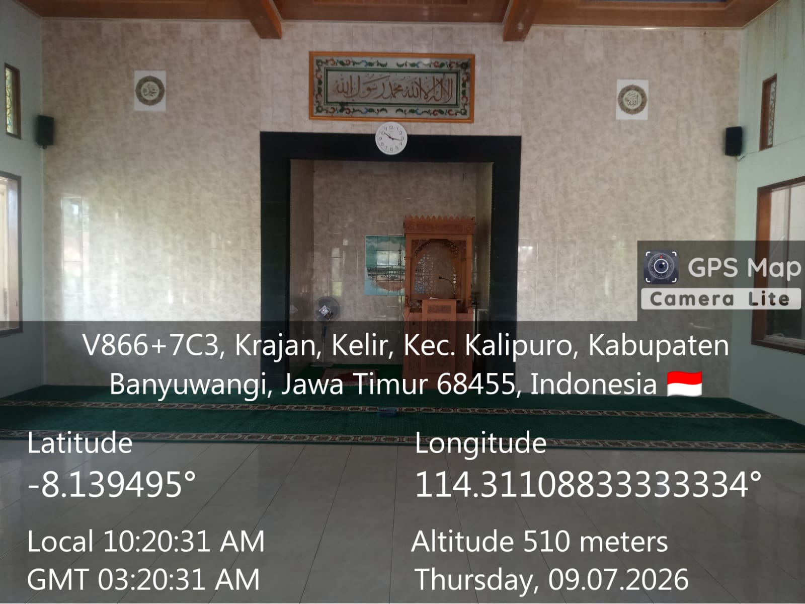 Foto Dalam Masjid (Mimbar/Mihrab) — BAITUL MAQDIS, Telemung, Kalipuro