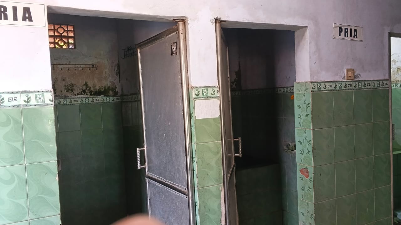 Foto Kamar Mandi/WC — DARUSSALAM, Sepanjang, Glenmore