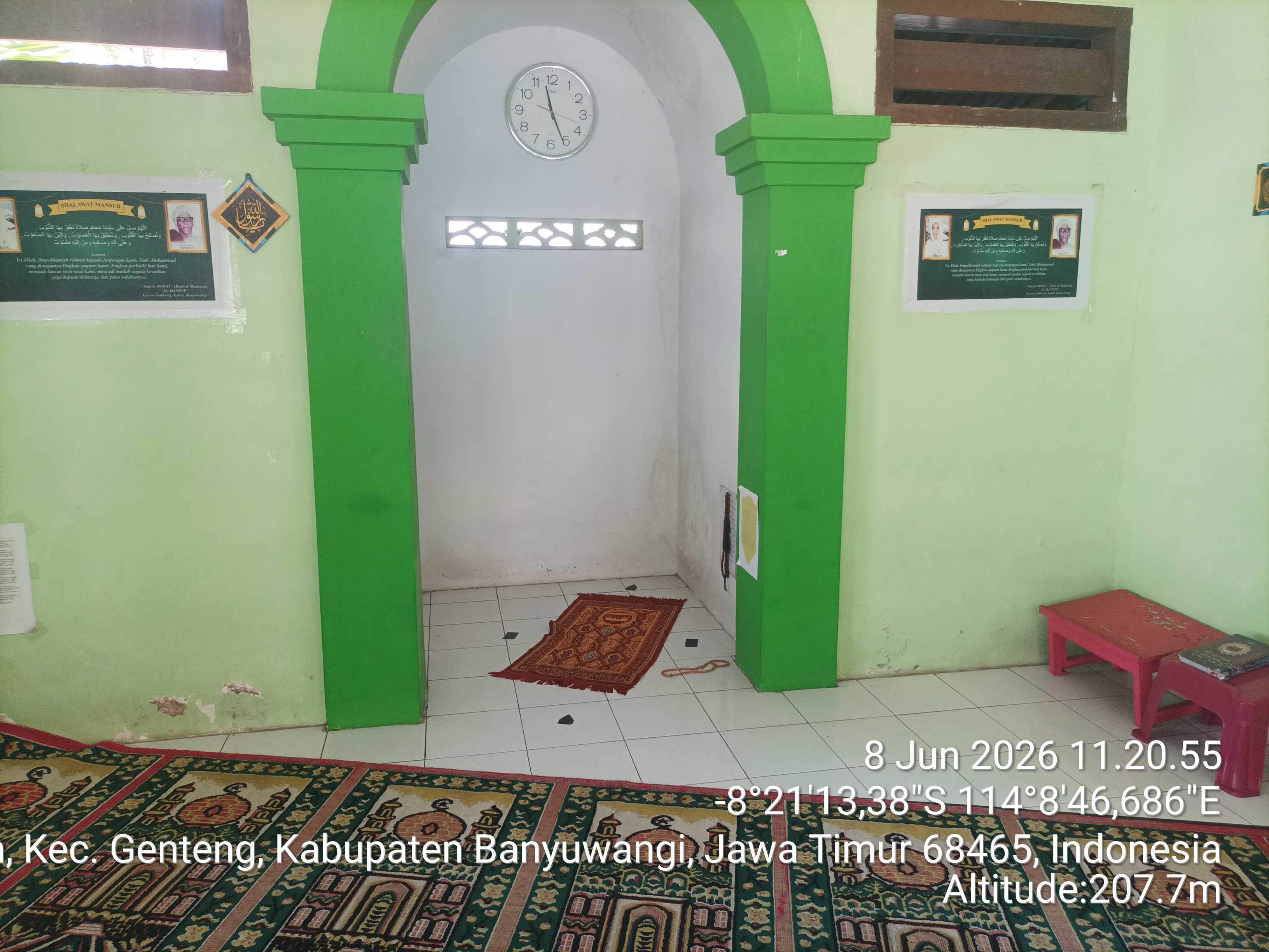 Foto Dalam Masjid (Mimbar/Mihrab) — Darul Amin, Gentengkulon, Genteng