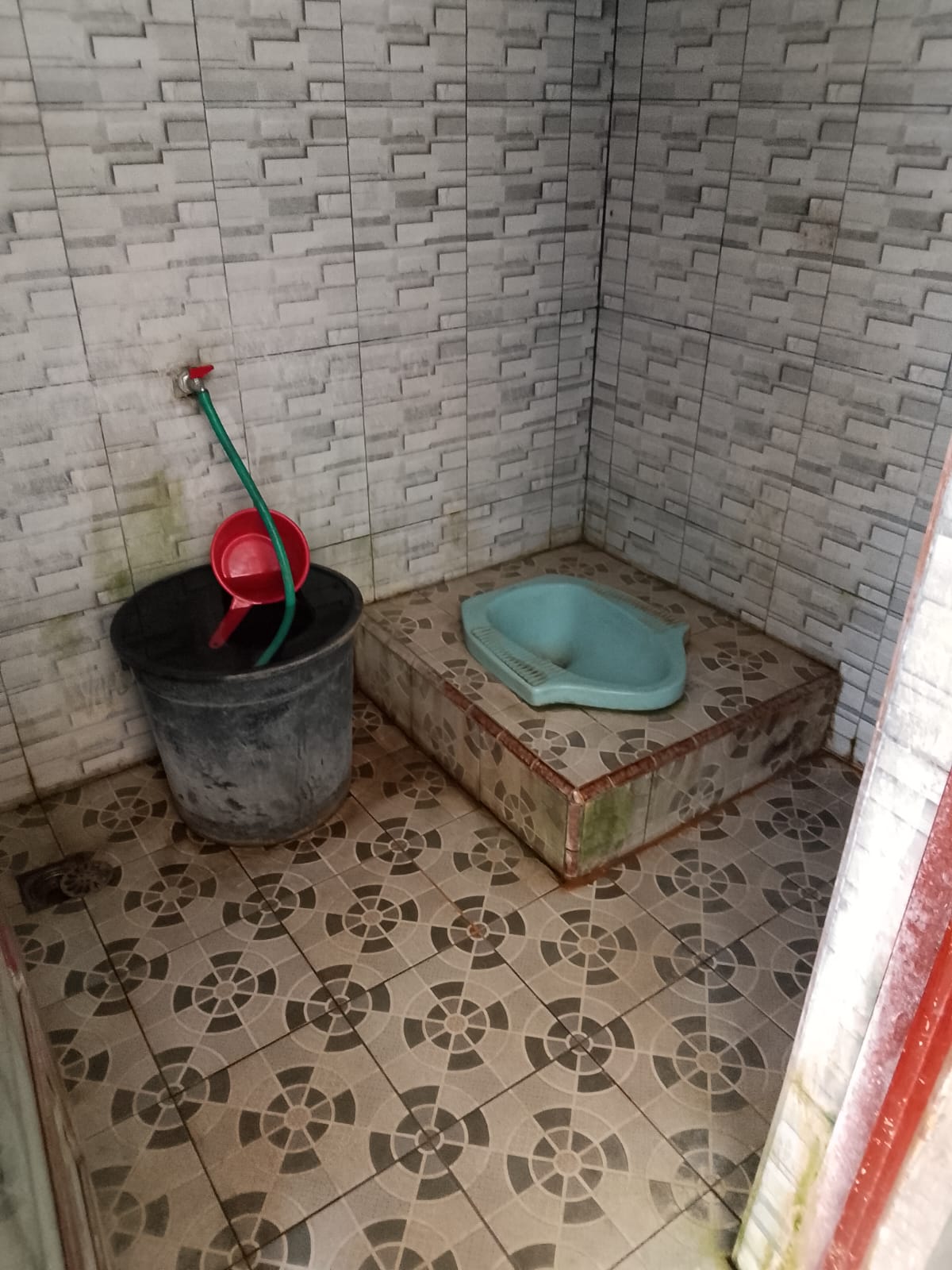 Foto Kamar Mandi/WC — DARUL FALAH, Barurejo, Siliragung