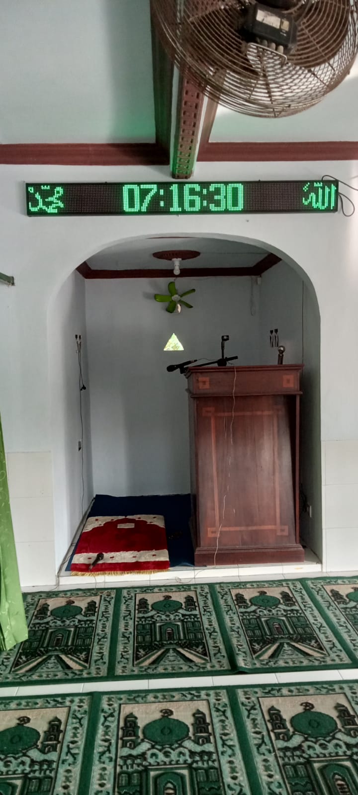 Foto Dalam Masjid (Mimbar/Mihrab) — BAITUL HUDA, Yosomulyo, Gambiran