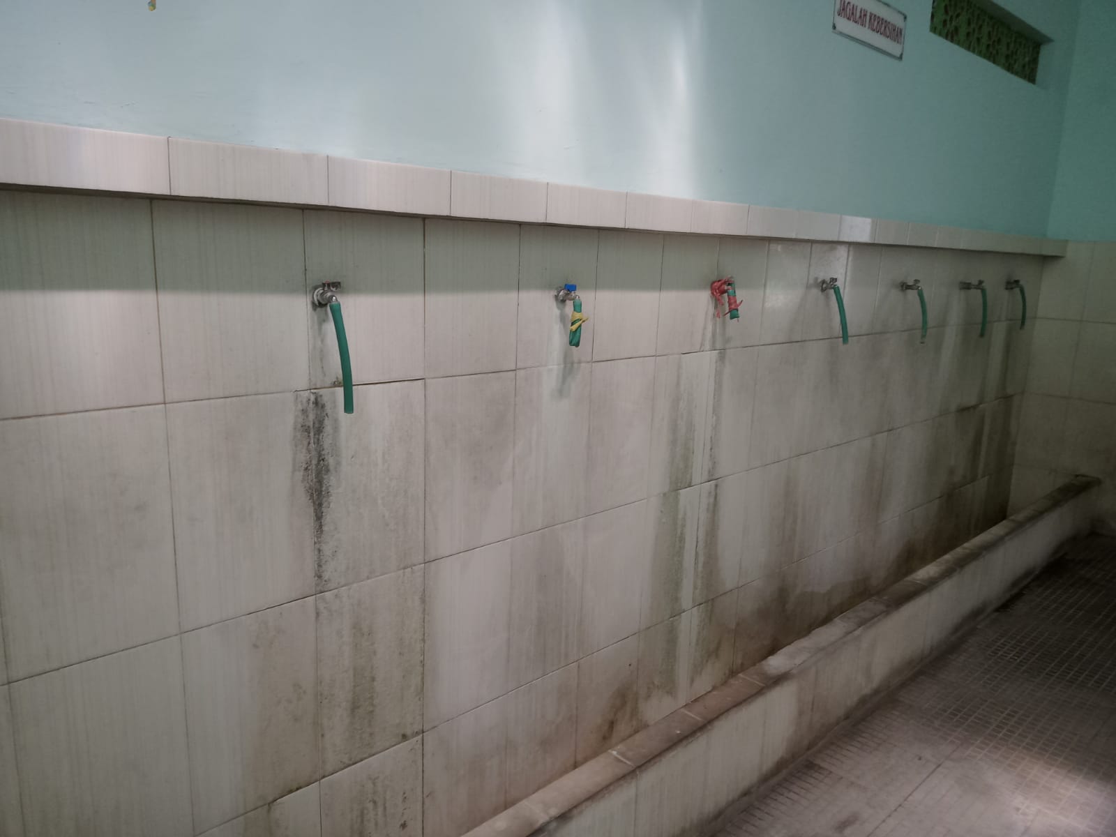 Foto Tempat Wudhu — BAITUL MUTTAQIEN, Kalirejo, Kabat