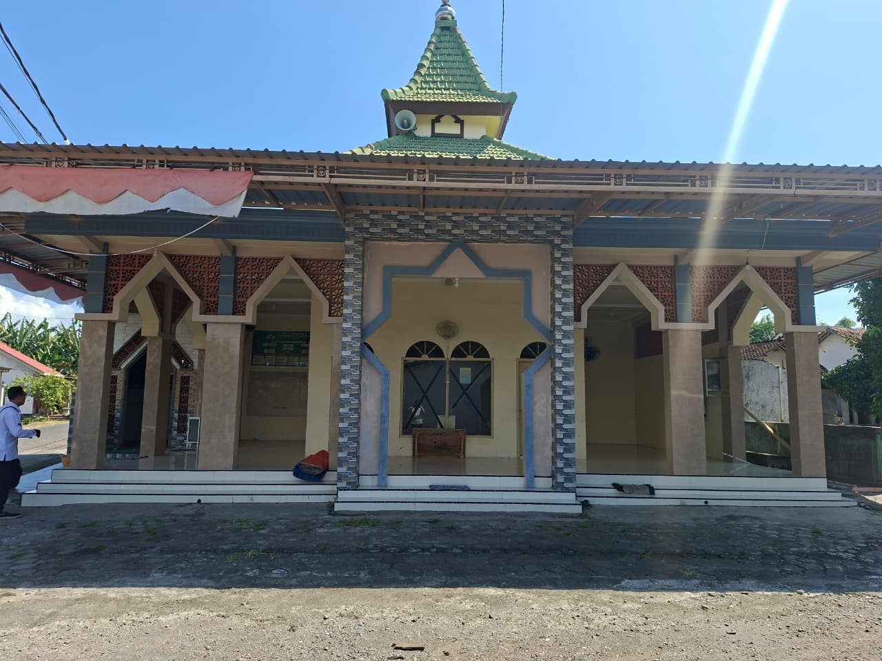 Foto Depan Masjid & Papan Nama — RABITHOTUL ABIDIN, Blambangan, Muncar