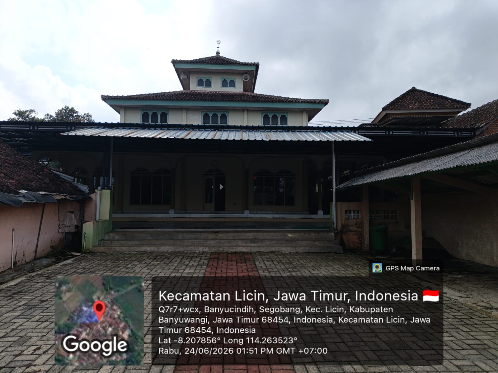 Foto Depan Masjid & Papan Nama — ROUDLOTUL HASANAH, Segobang, Licin