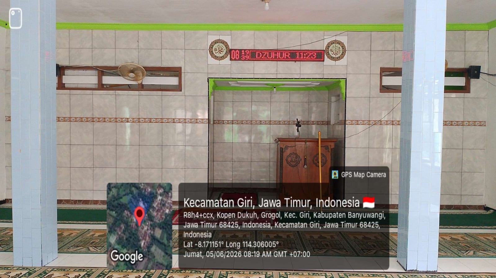 Foto Dalam Masjid (Mimbar/Mihrab) — BAITUS SHOLIHIN, Grogol, Giri