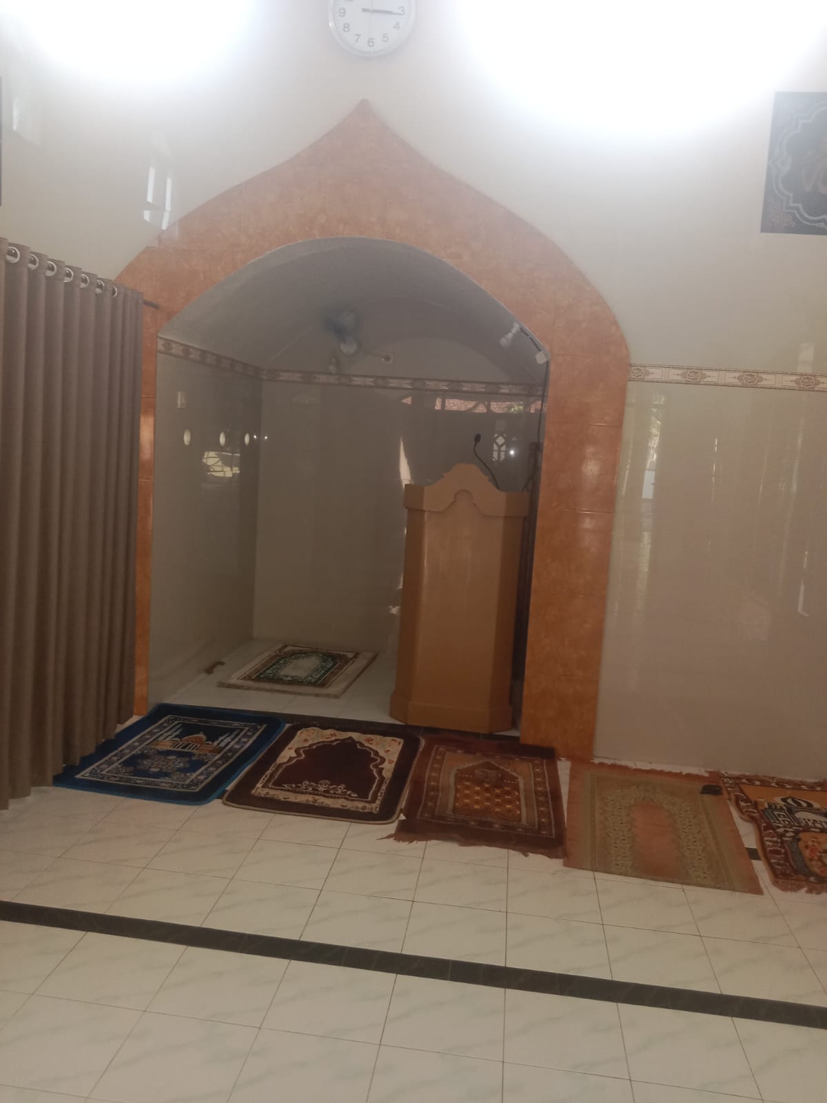 Foto Dalam Masjid (Mimbar/Mihrab) — AL IKHLAS 1, Sumbermulyo, Pesanggaran